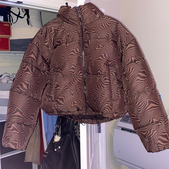 Divided Jackets & Blazers - Trippy mocha puffer jacket